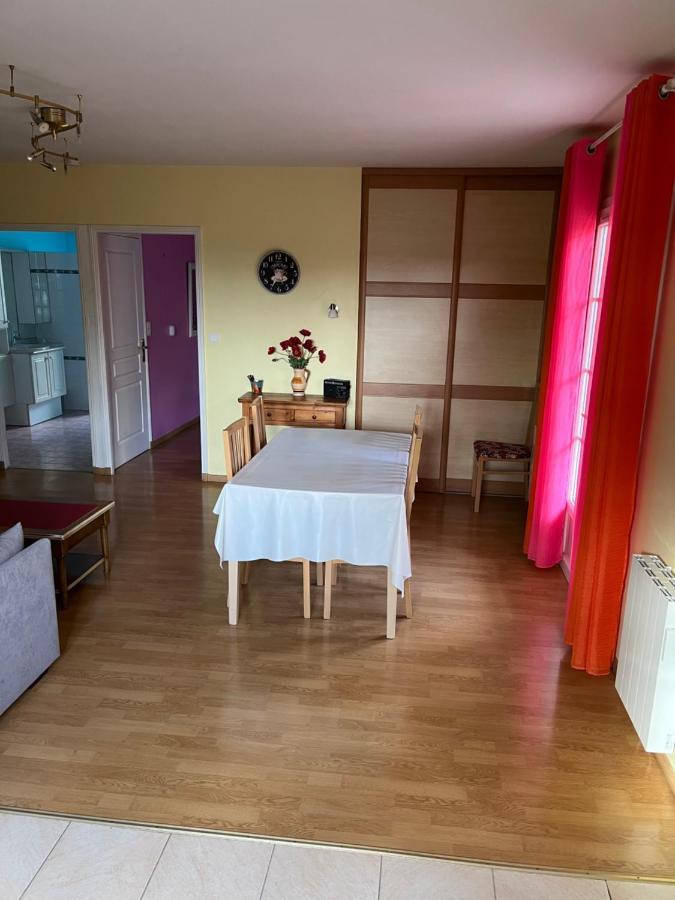 Logement Vic-Fezensac Exterior foto